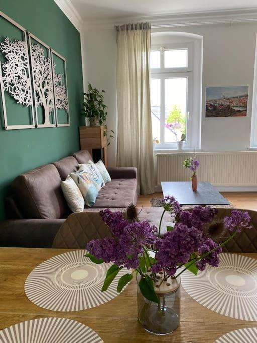 2-Zimmer Zentral In Ferdinandshof, Wlan Modern Buitenkant foto